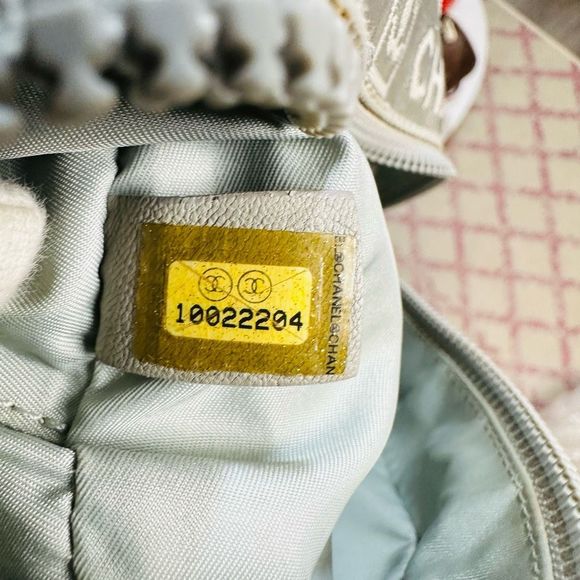 Rare Chanel Rose Floral CC Logo Large Cosmetic Double Zip Pouch Bag Clutch - Picture 11 of 13